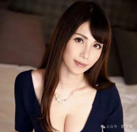 成人影院网周末观影主题大图